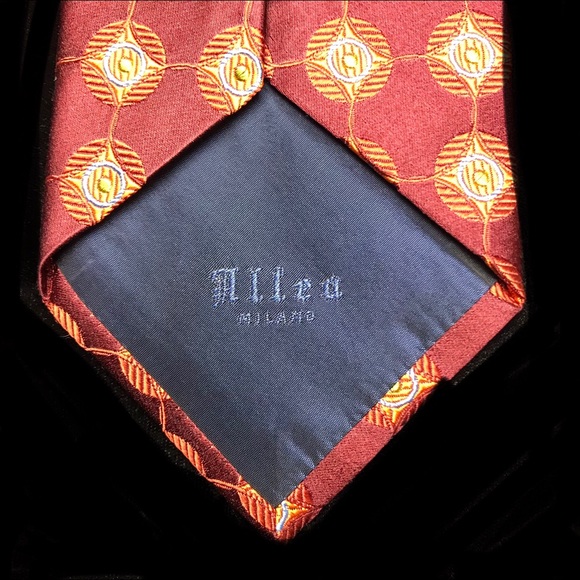 ALTEA 100% silk luxury designer tie NEW WITH TAGS. - Picture 6 of 8
